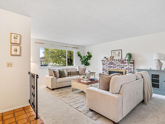 5th image of 5070 Dupont Court E