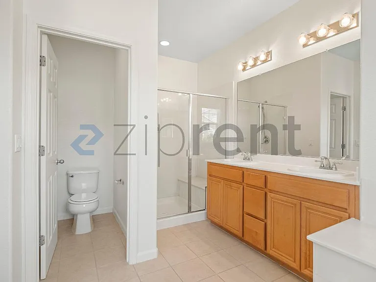 1611 Summer Ln — Photo 21