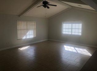 2487 Sunkist Country Club Rd, Biloxi, MS 39532