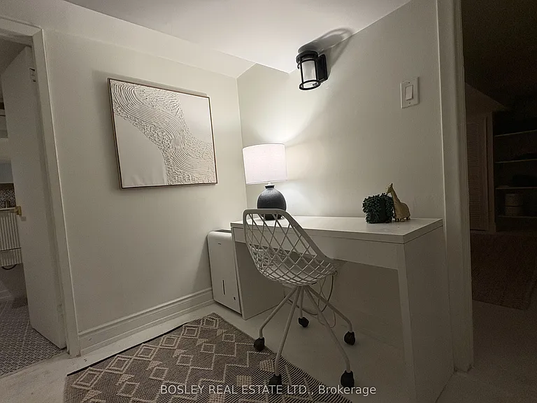 111 Carlaw Ave — Photo 18