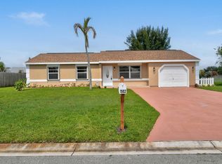 1502 SE Belcrest St, Port Saint Lucie, FL 34952
