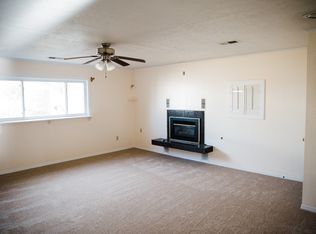 1104 Wade Cir NE, Albuquerque, NM 87112