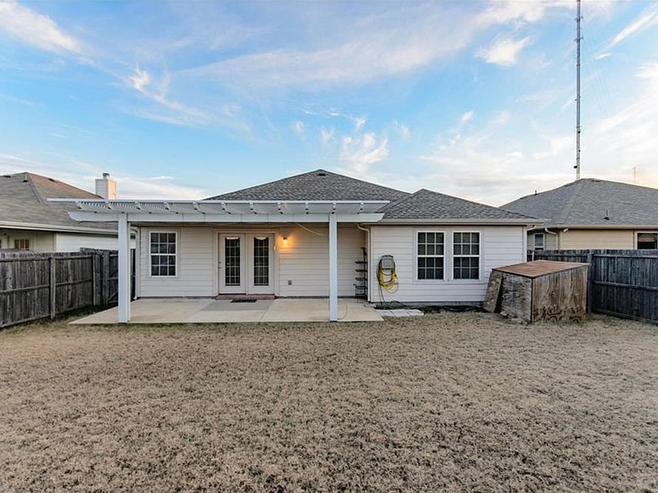 1st image of 7020 Dove Tail Dr