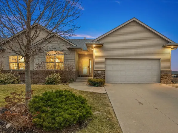 230 Windflower Ln, Solon, IA 52333