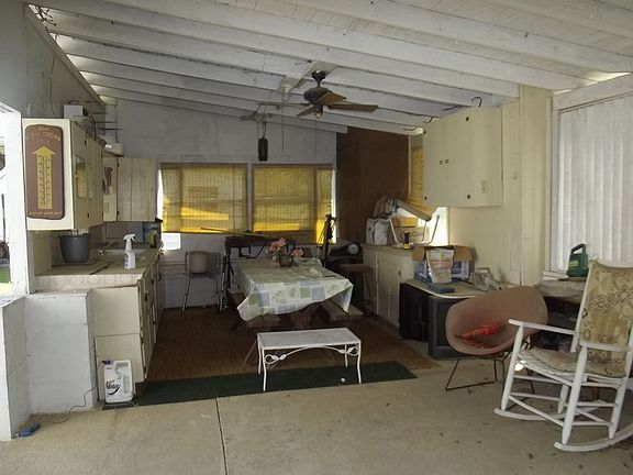2nd image of 130 E Bolling Ave APT 1