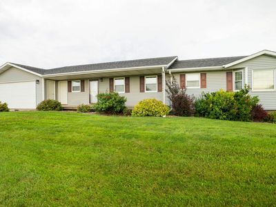 105 Buds Ave, Yankton, SD, 57078
