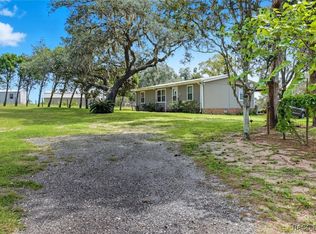 6320 W Copenhagen St, Dunnellon, FL 34433