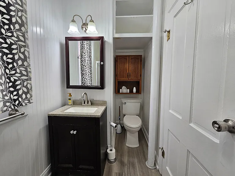 816 W Wayne St — Photo 5