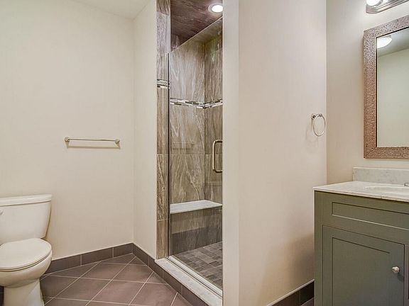 5th image of 744 Westfield Ave APT 303