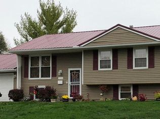 1750 Marinette Dr, Springfield, OH 45503