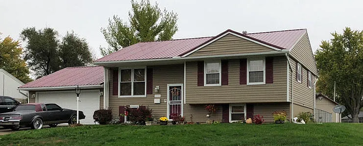 1750 Marinette Dr photo 1