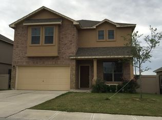 217 Sabal Loop, Laredo, TX 78045