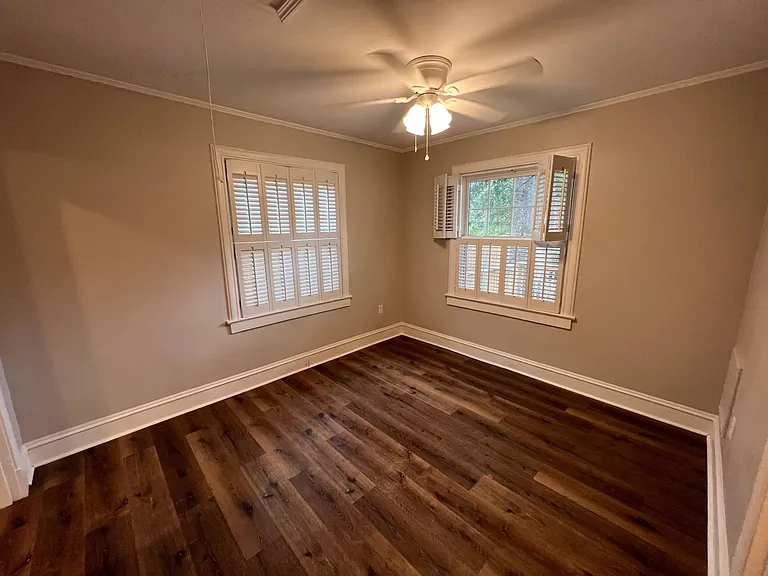 120 Florence Pl — Photo 12