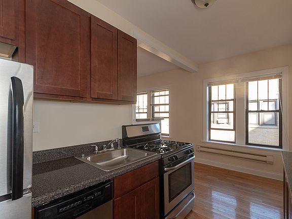 4th image of 2842 N Orchard St #117015