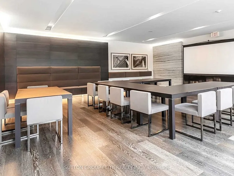 110 Charles St E #2410 — Photo 22