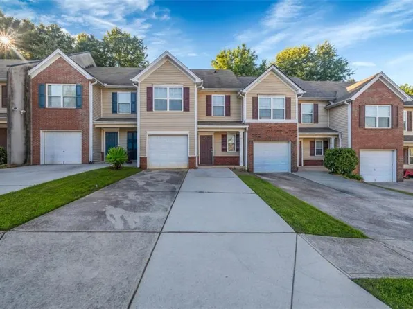 1656 Little Creek Dr, Lawrenceville, GA 30045