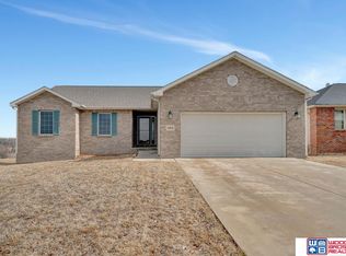 4908 Woodland Hills Dr, Eagle, NE 68347