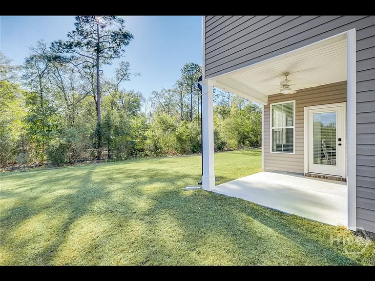 152 Sams Dr — Photo 41