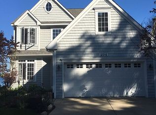 2516 E Shore Dr, Portage, MI 49002