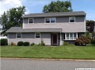 12 W Susan St, Hazlet, NJ 07730