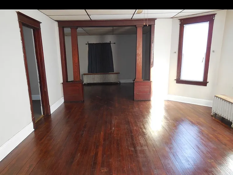 4238 Sheffield Ave #1F — Photo 1