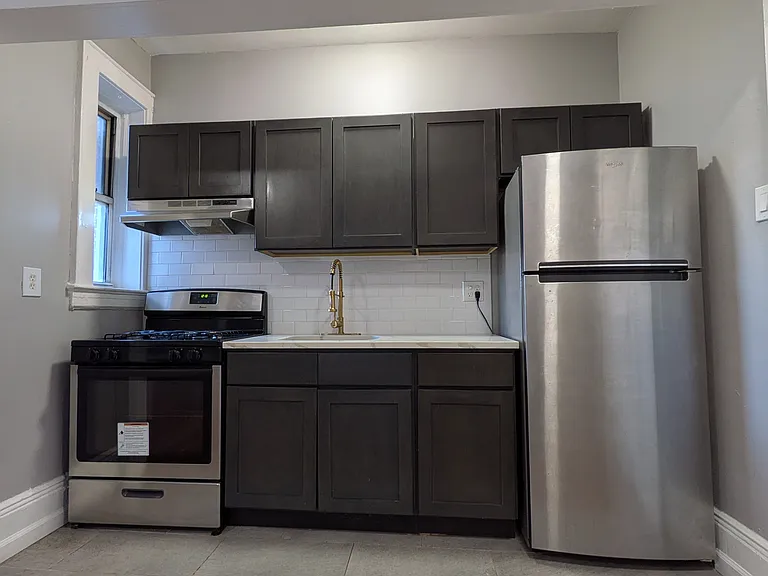 753-758 Jersey Ave #6 — Photo 5