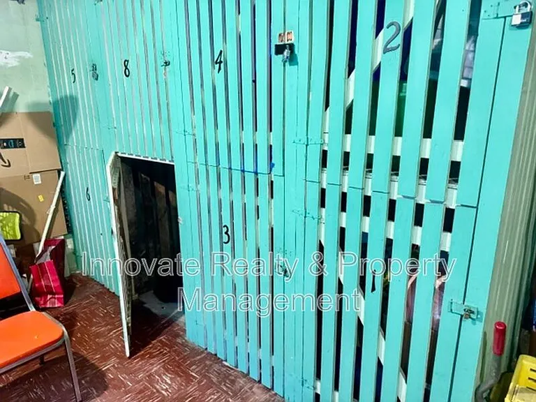 9513 Hoff St #9 — Photo 15