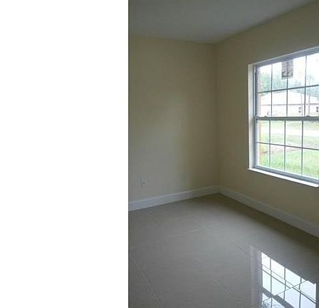 5th image of 819 Wellington Ave