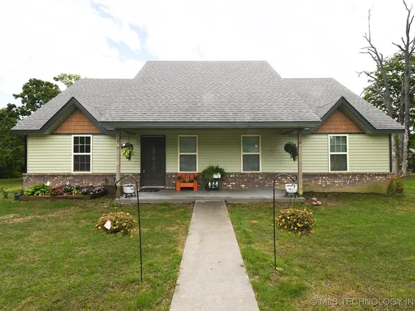 462850 E 1023rd Rd, Sallisaw, OK 74955