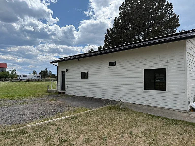 61825 Dobbin Rd — Photo 10