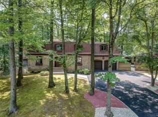 940 Curtis Pl, North Brunswick, NJ 08902