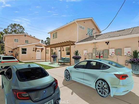 2nd image of 14241-2 Magnolia Blvd #14241