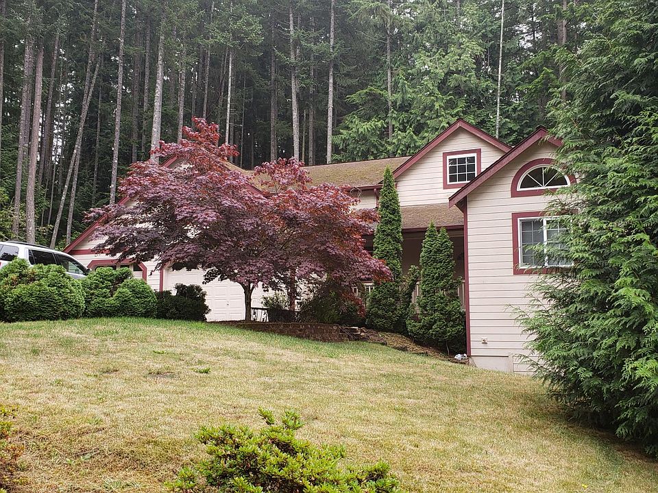 1st image of 1677 NW Vasquez Way