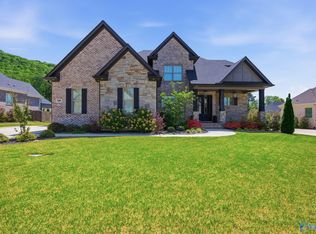 748 Indian Ridge Dr, Huntsville, AL 35803