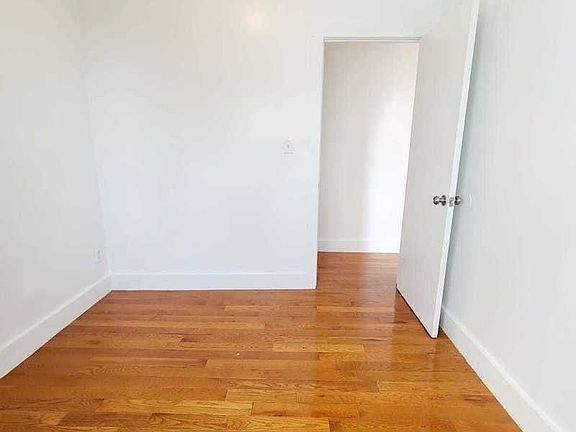 2nd image of 673 Dawson St #16C