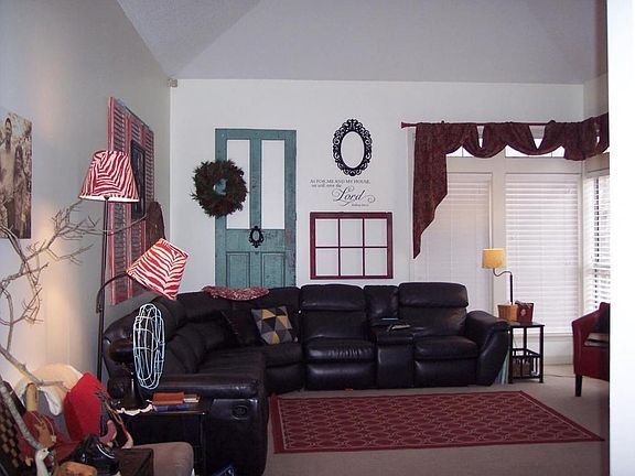 4th image of 675 River Birch Dr