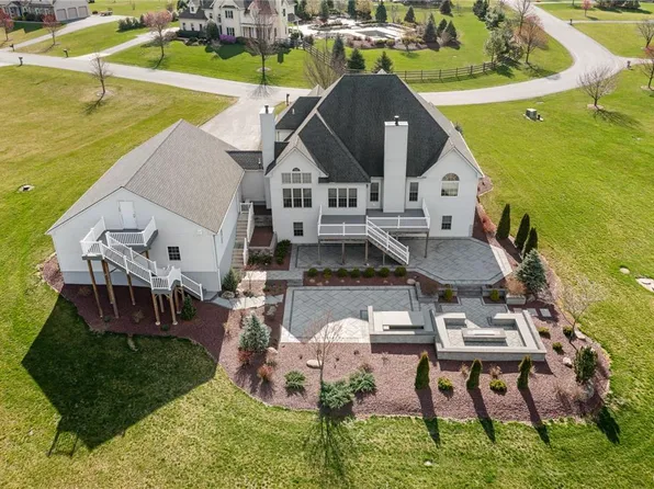 199 Countryview Ln, Northampton, PA 18067