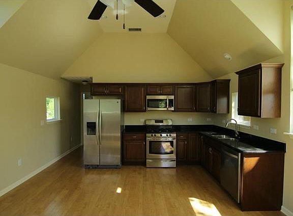 2nd image of 2929 E Mlk Jr Blvd #B