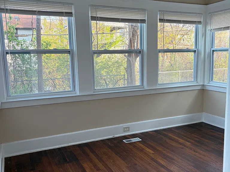 51 Pilgrim St #51 — Photo 24
