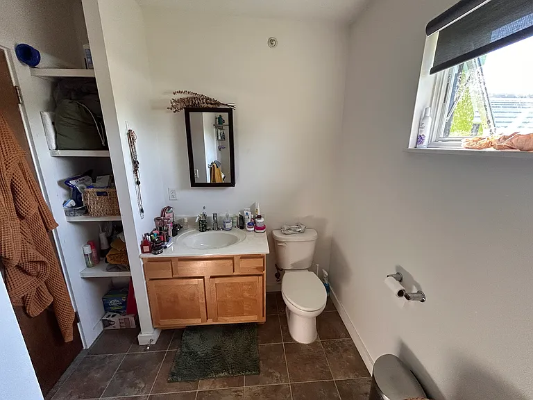 200 North St #5 — Photo 13