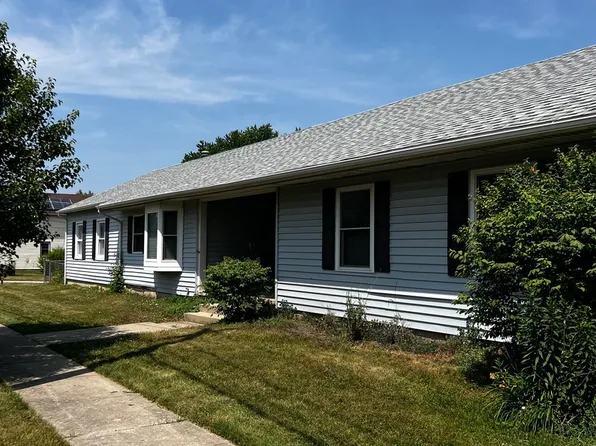 10 Willey St, Gilberts, IL 60136