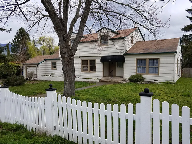 678 Normal Ave — Photo 43