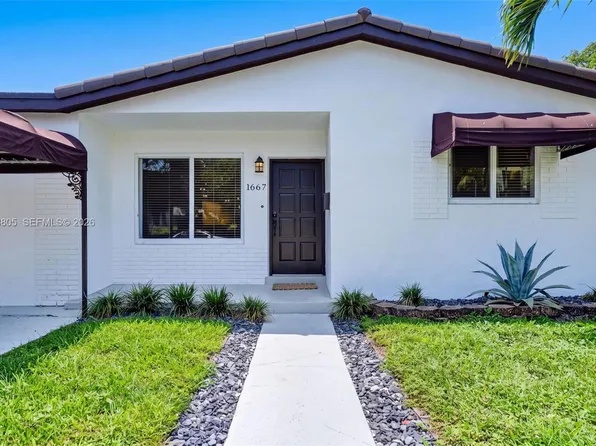 1667 SW 10th St, Miami, FL 33135