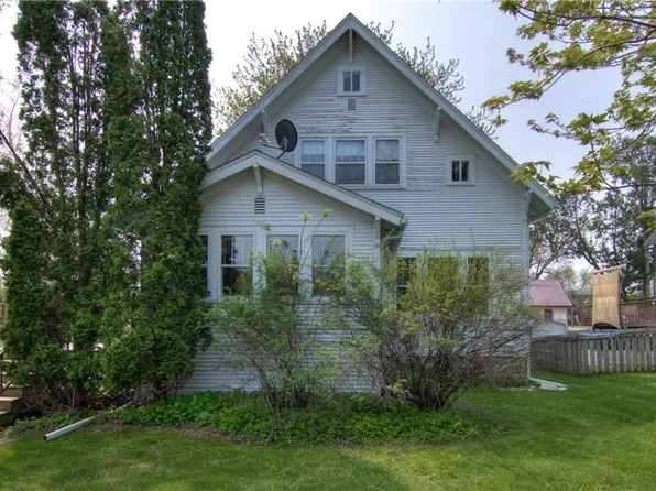 305 S. Main St Street, Greenwood, WI 54437