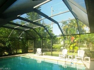 2513 Kings Lake Blvd, Naples, FL 34112