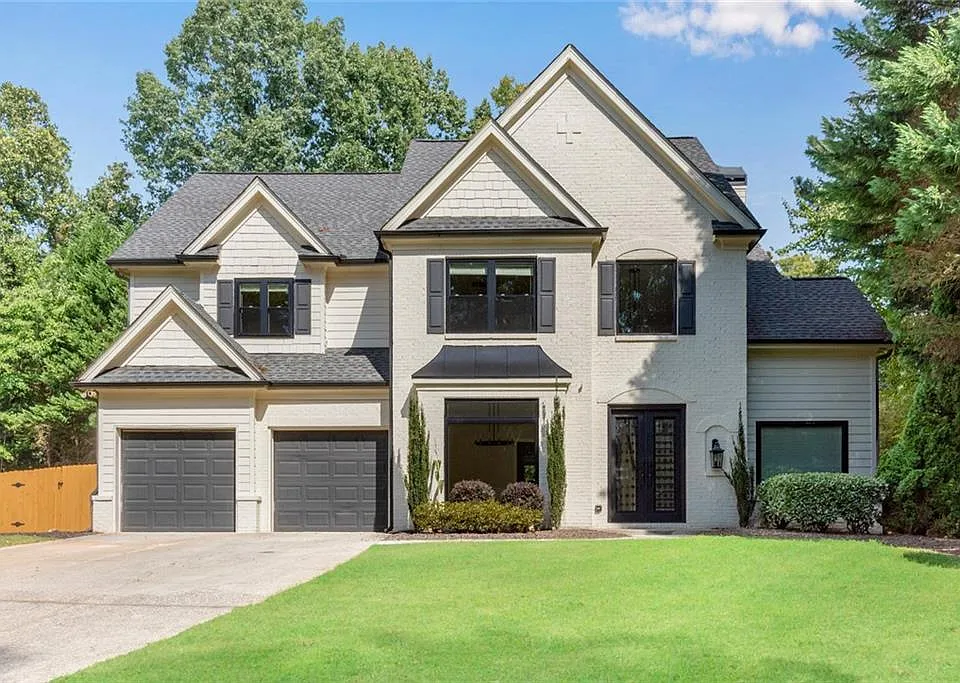 105 Parkside Close