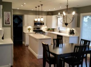 18235 Heritage Trl, Strongsville, OH