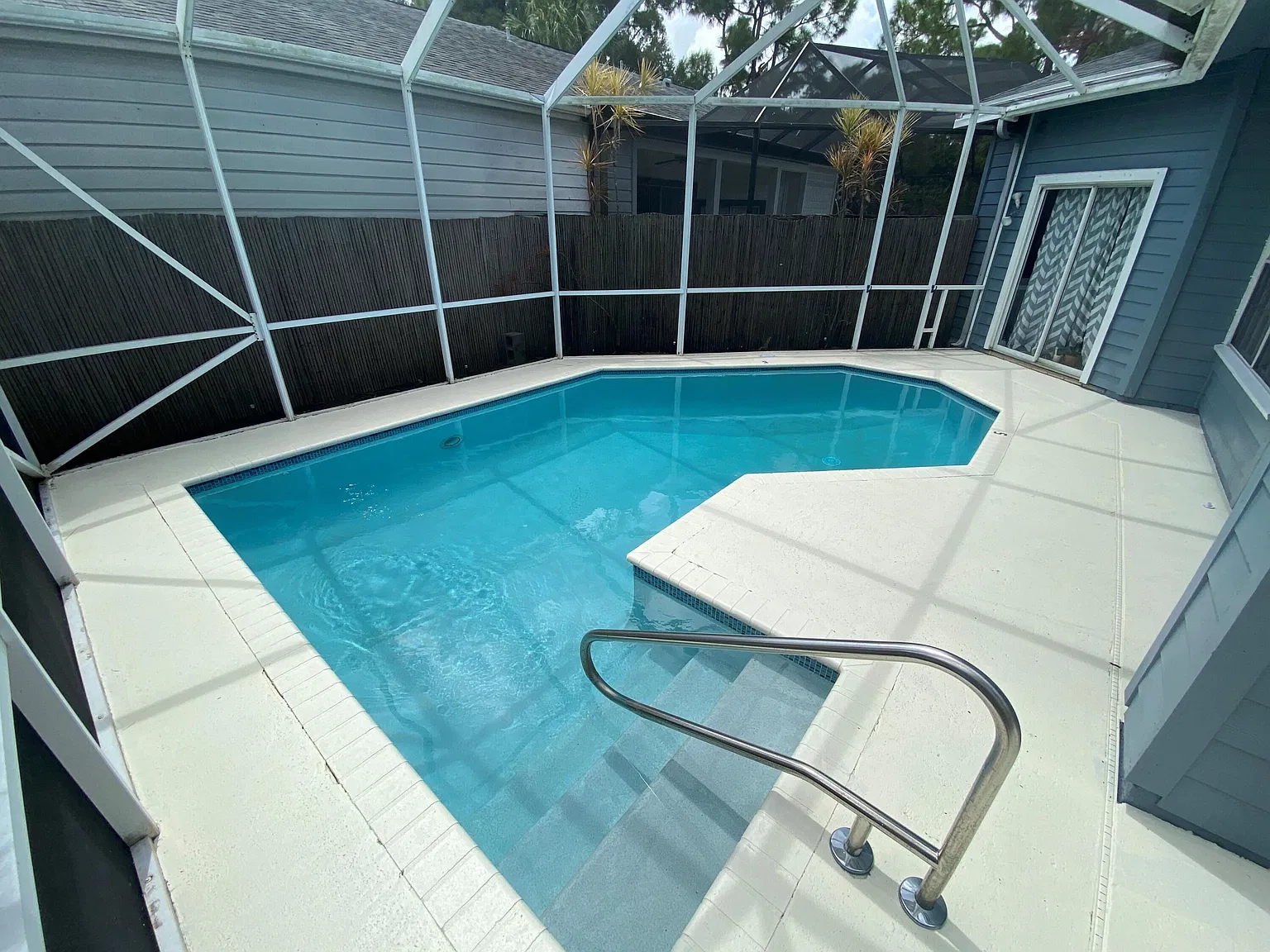 3 bed, 2.0 bath, 1260 sqft, $3,500 — Photo 4