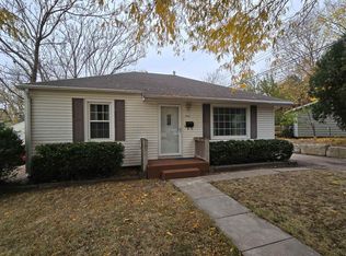 2912 Kimler Ave, Kearney, NE 68845