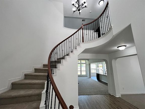 2nd image of 16643 Orchid Mist Dr